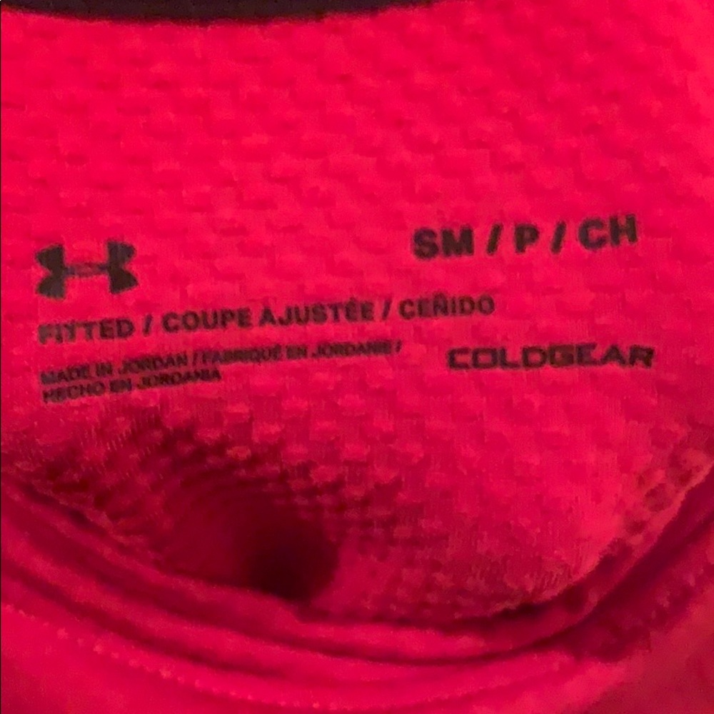 Red Dri-Fit - Picture 2 of 2